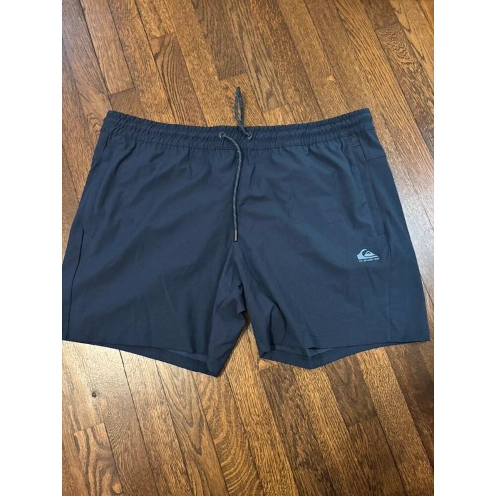 Quiksilver Men's Navy Blue Swim Trunks Board Shorts Size XXL NWT